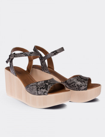 Gri Piton Kadın Sandalet - 02129ZGRIP01