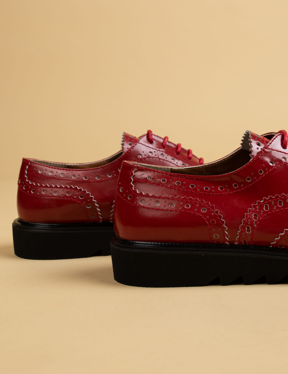 Hakiki Rugan Kırmızı Oxford Kadın Ayakkabı - 01418ZKRMP01