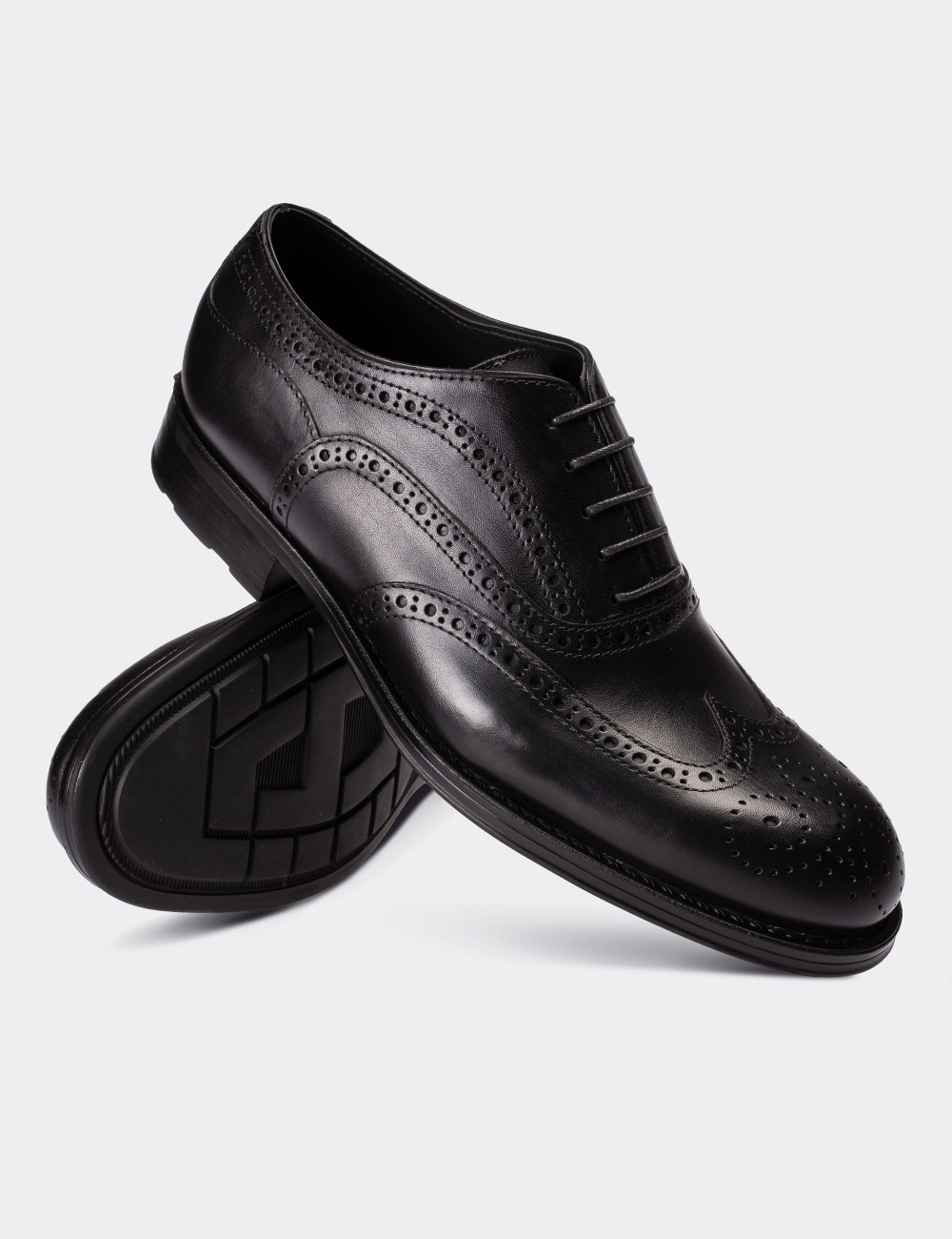 Hakiki Deri Siyah Klasik Erkek Ayakkabı - 01511MSYHC02