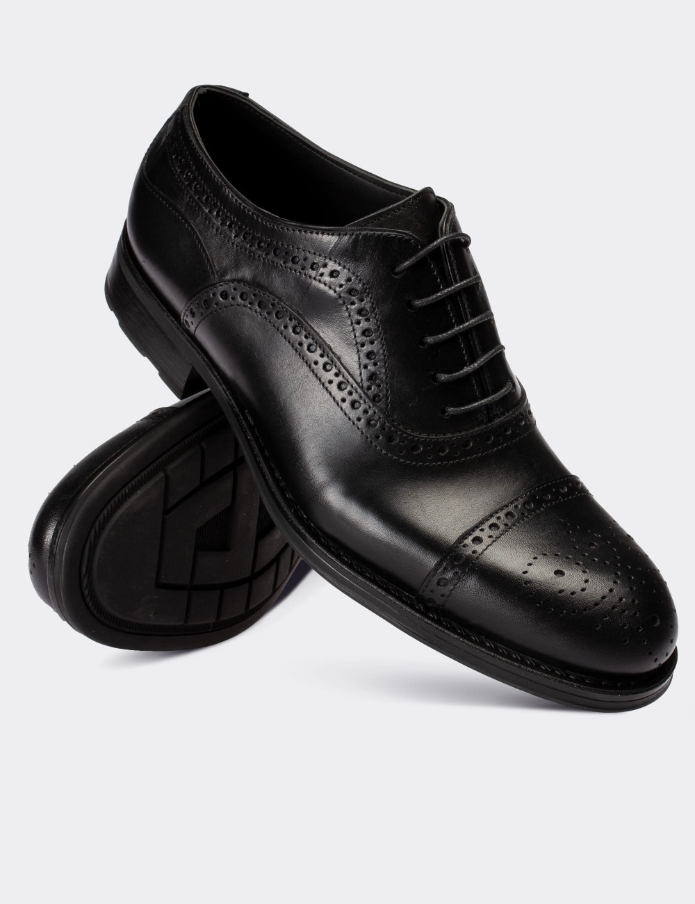Hakiki Deri Siyah Klasik Erkek Ayakkabı - 01813MSYHC01