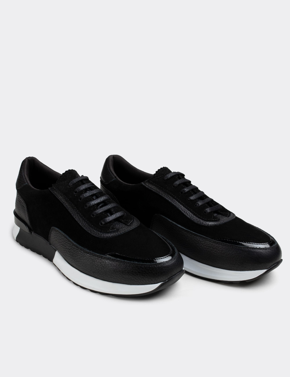 Hakiki Deri Siyah Sneaker Erkek Ayakkabı - 01819MSYHE02