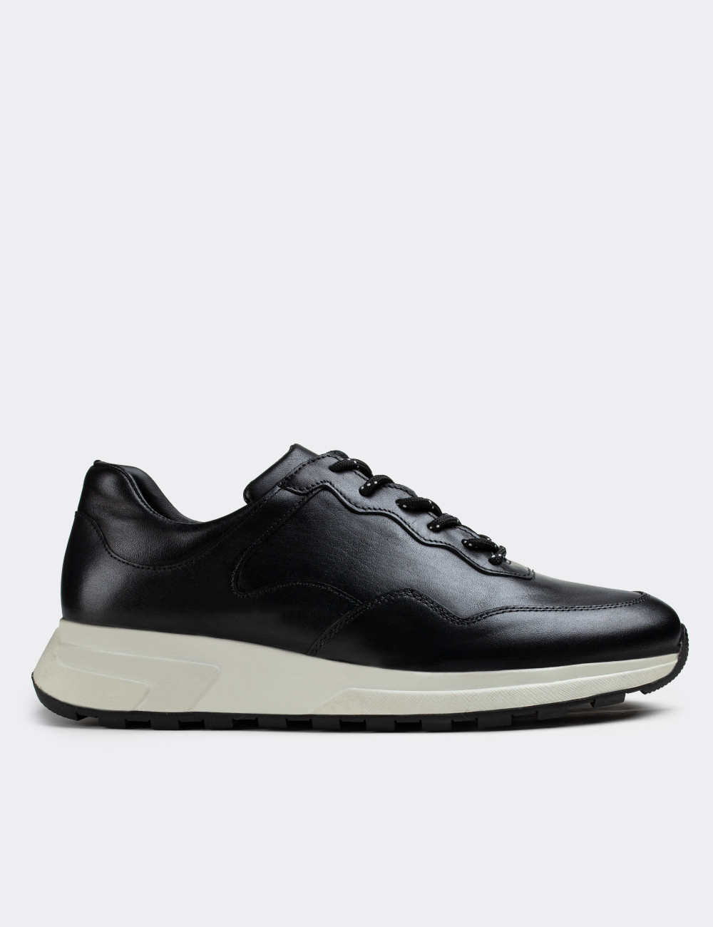 Hakiki Deri Siyah Sneaker Erkek Ayakkabı - 01725MSYHP02