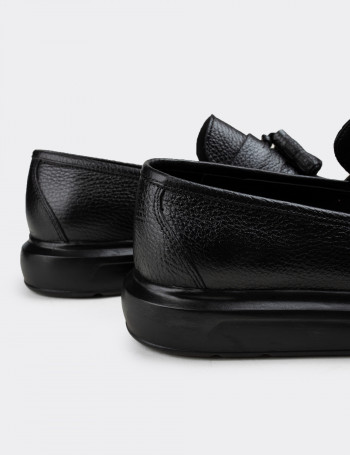 Hakiki Deri Püsküllü Siyah Comfort Erkek Loafer - 01587MSYHP04