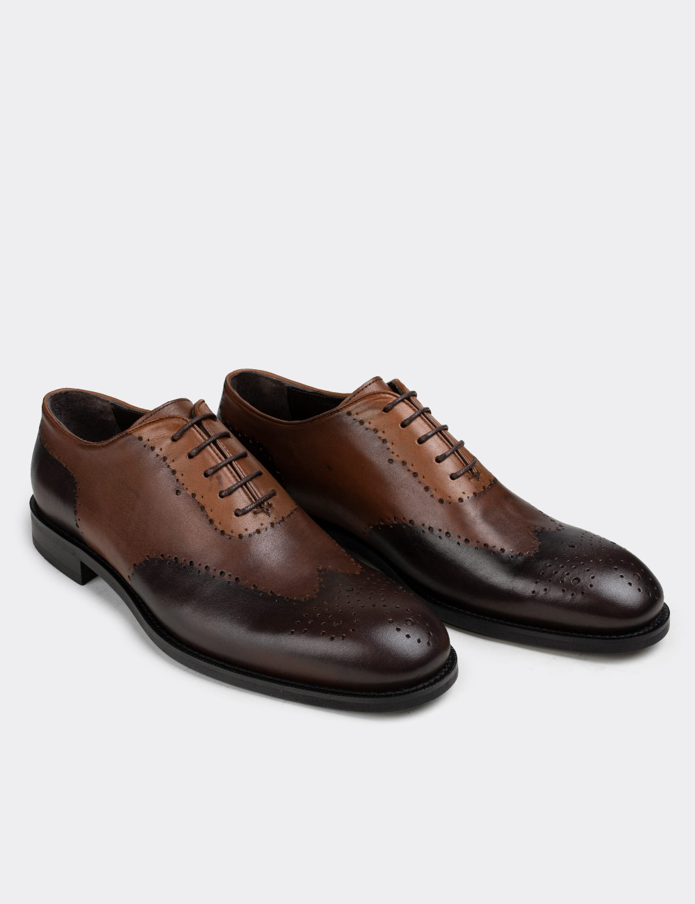 Hakiki Deri Kahverengi Klasik Erkek Ayakkabı - 01684MKHVM01