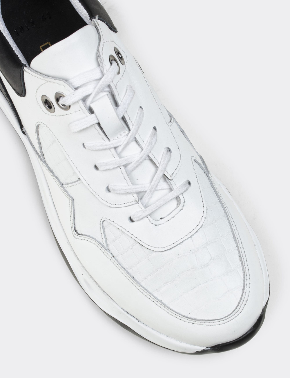 Hakiki Deri Beyaz Sneaker Erkek Ayakkabı - 01818MBYZE01