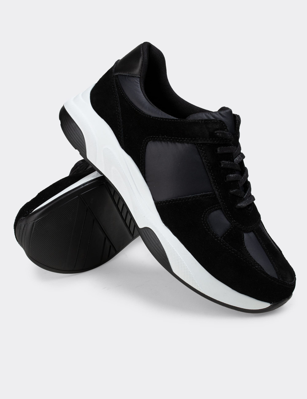 Hakiki Süet Siyah Sneaker Erkek Ayakkabı - 01821MSYHE01