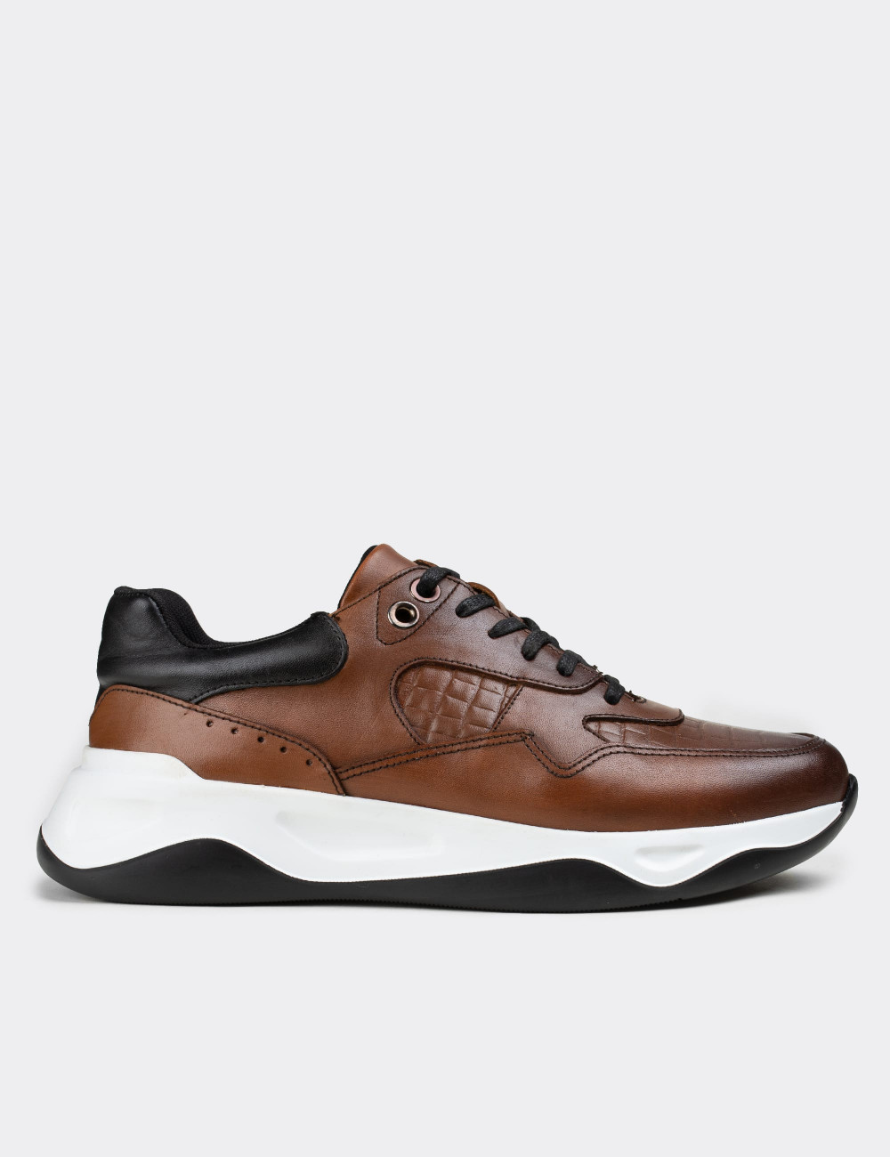 Hakiki Deri Taba Rengi Sneaker Erkek Ayakkabı - 01818MTBAE01