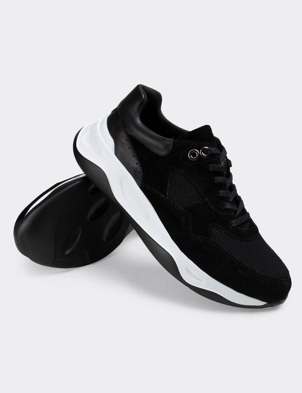 Hakiki Süet Siyah Sneaker Erkek Ayakkabı - 01818MSYHE01
