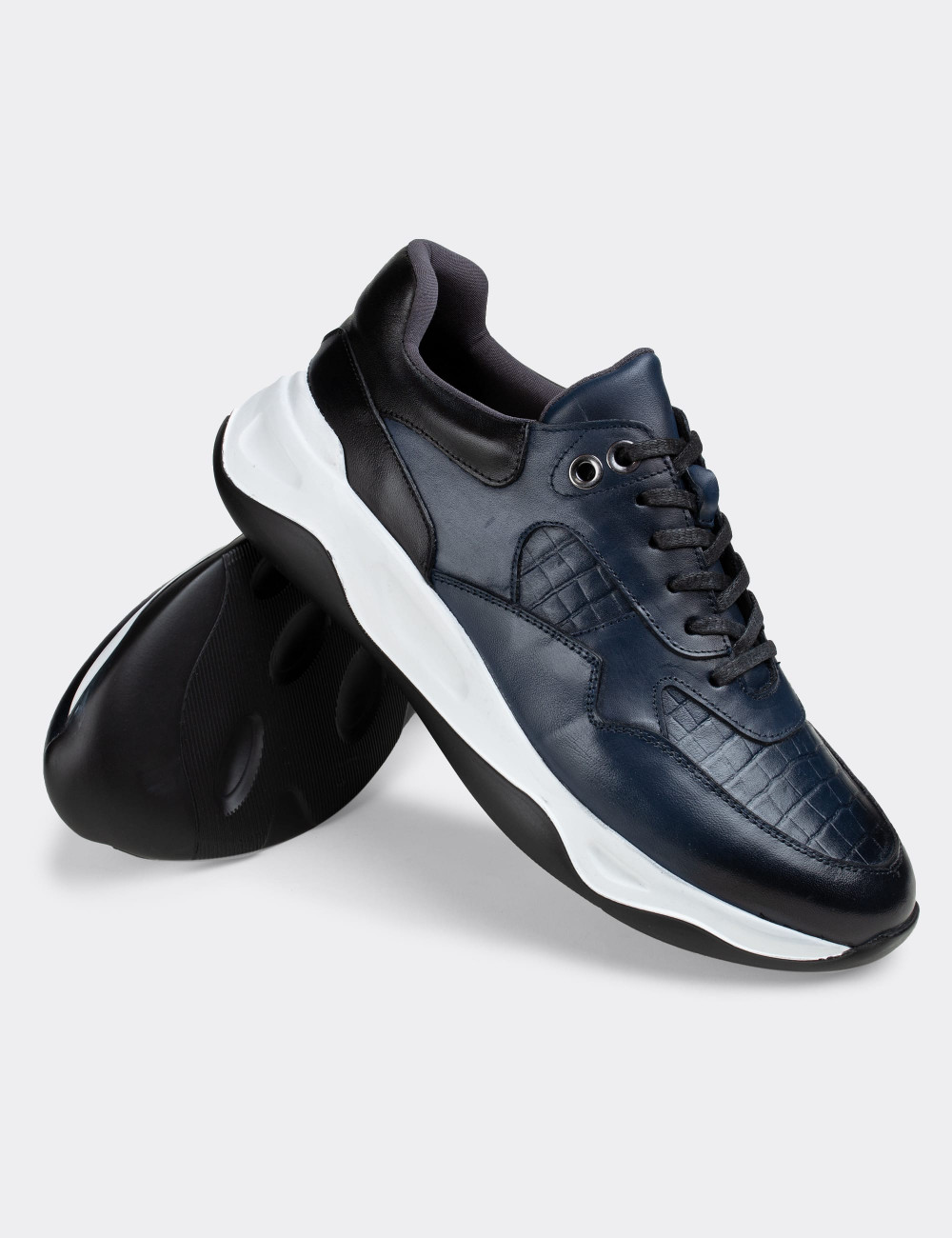 Hakiki Deri Mavi Sneaker Erkek Ayakkabı - 01818MMVIE02
