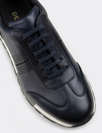 Hakiki Deri Lacivert Sneaker Erkek Ayakkabı - 01738MLCVT02