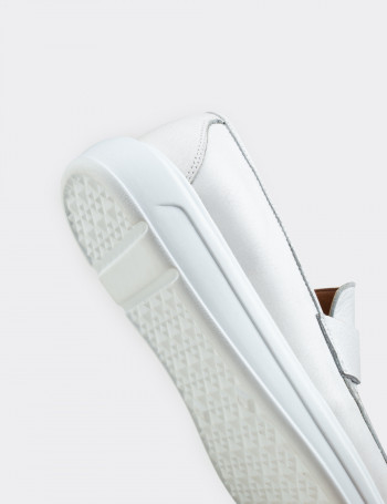 Hakiki Deri Beyaz Comfort Erkek Loafer - 01564MBYZP01
