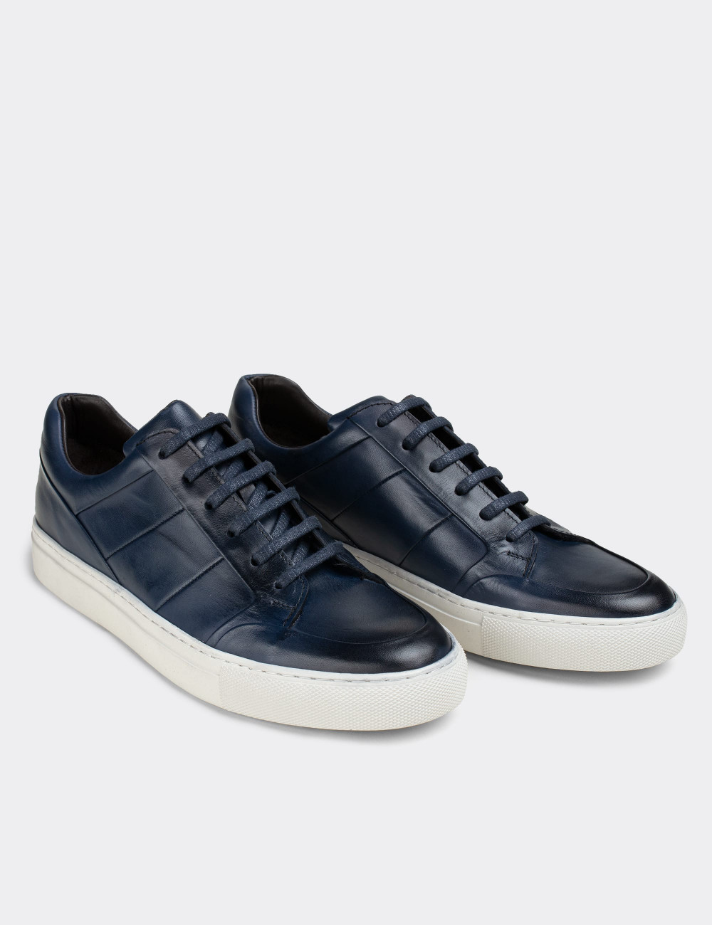 Hakiki Deri Mavi Sneaker Erkek Ayakkabı - 01723MMVIC01