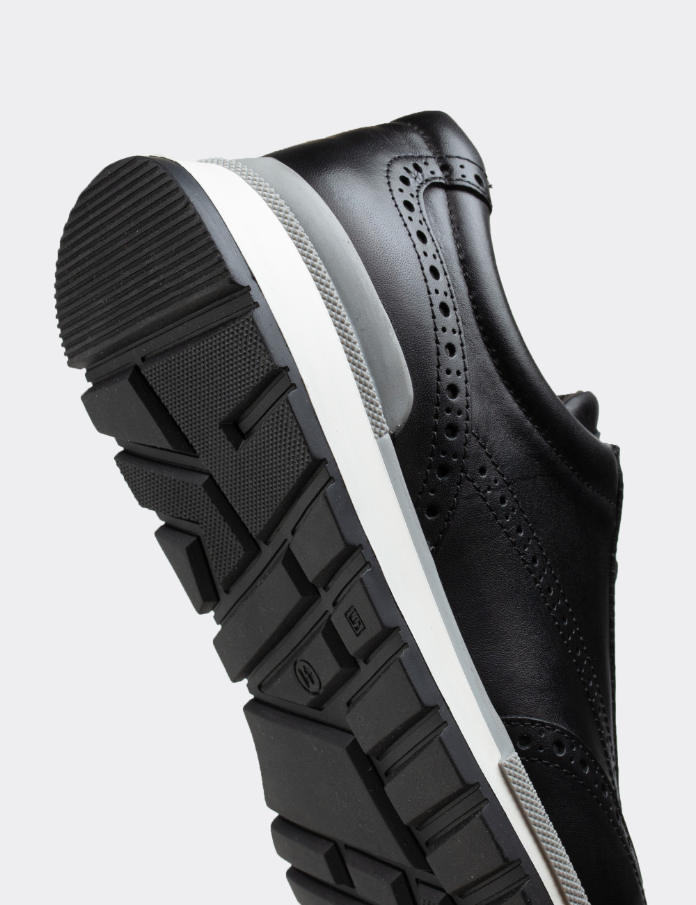 Hakiki Deri Siyah Sneaker Erkek Ayakkabı - 00750MSYHT03