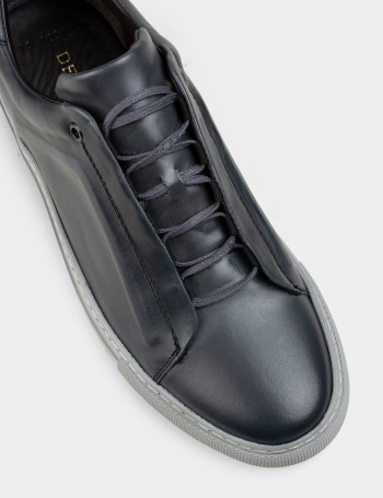 Hakiki Deri Gri Sneaker Erkek Ayakkabı - 01831MGRIC01