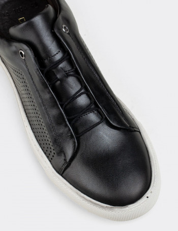 Hakiki Deri Siyah Sneaker Erkek Ayakkabı - 01834MSYHC01