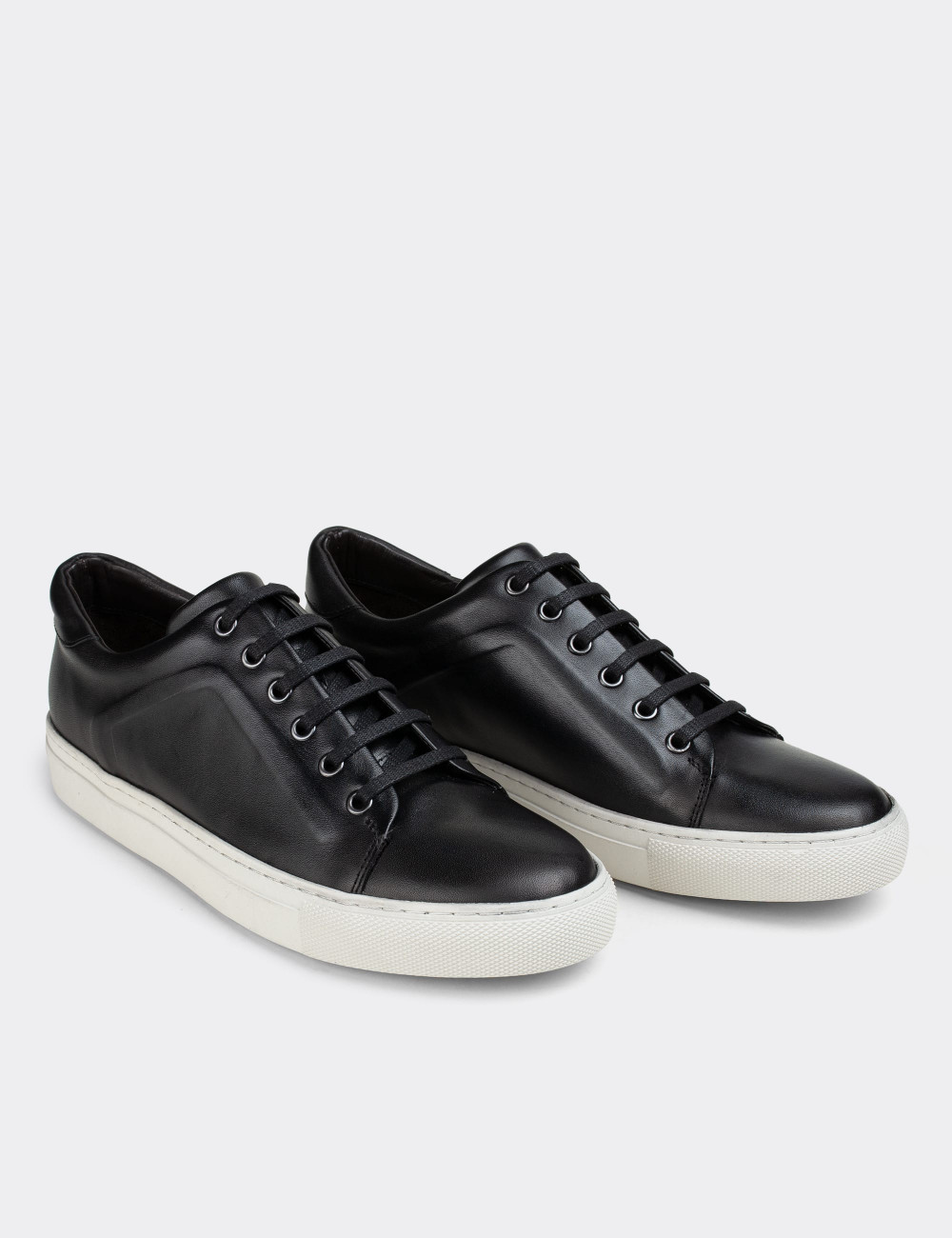 Hakiki Deri Siyah Sneaker Erkek Ayakkabı - 01833MSYHC01