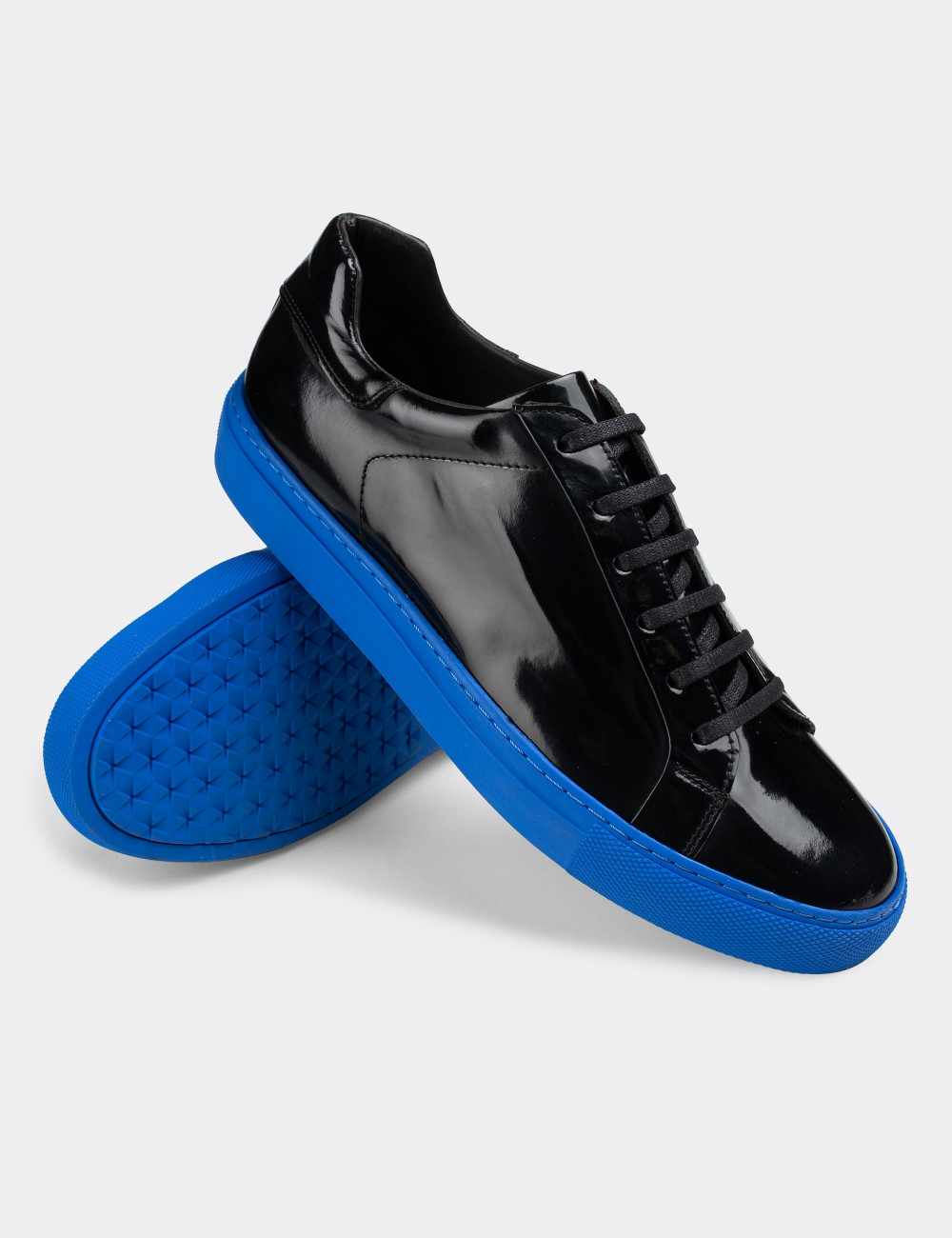 Hakiki Deri Siyah Sneaker Erkek Ayakkabı - 01829MSYHC07