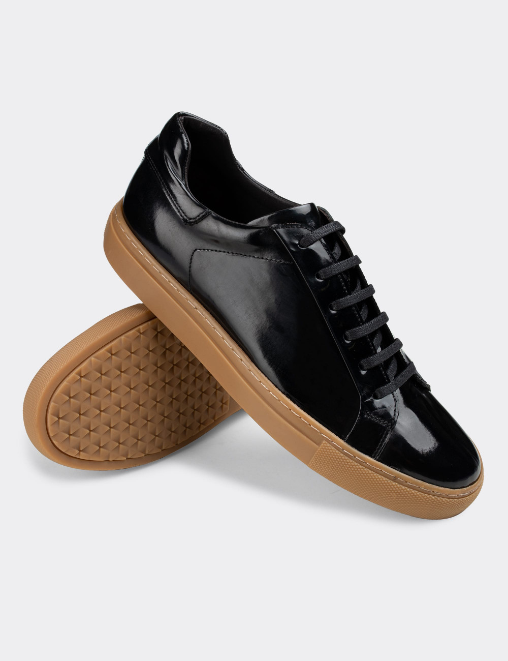 Hakiki Deri Siyah Sneaker Erkek Ayakkabı - 01829MSYHC06