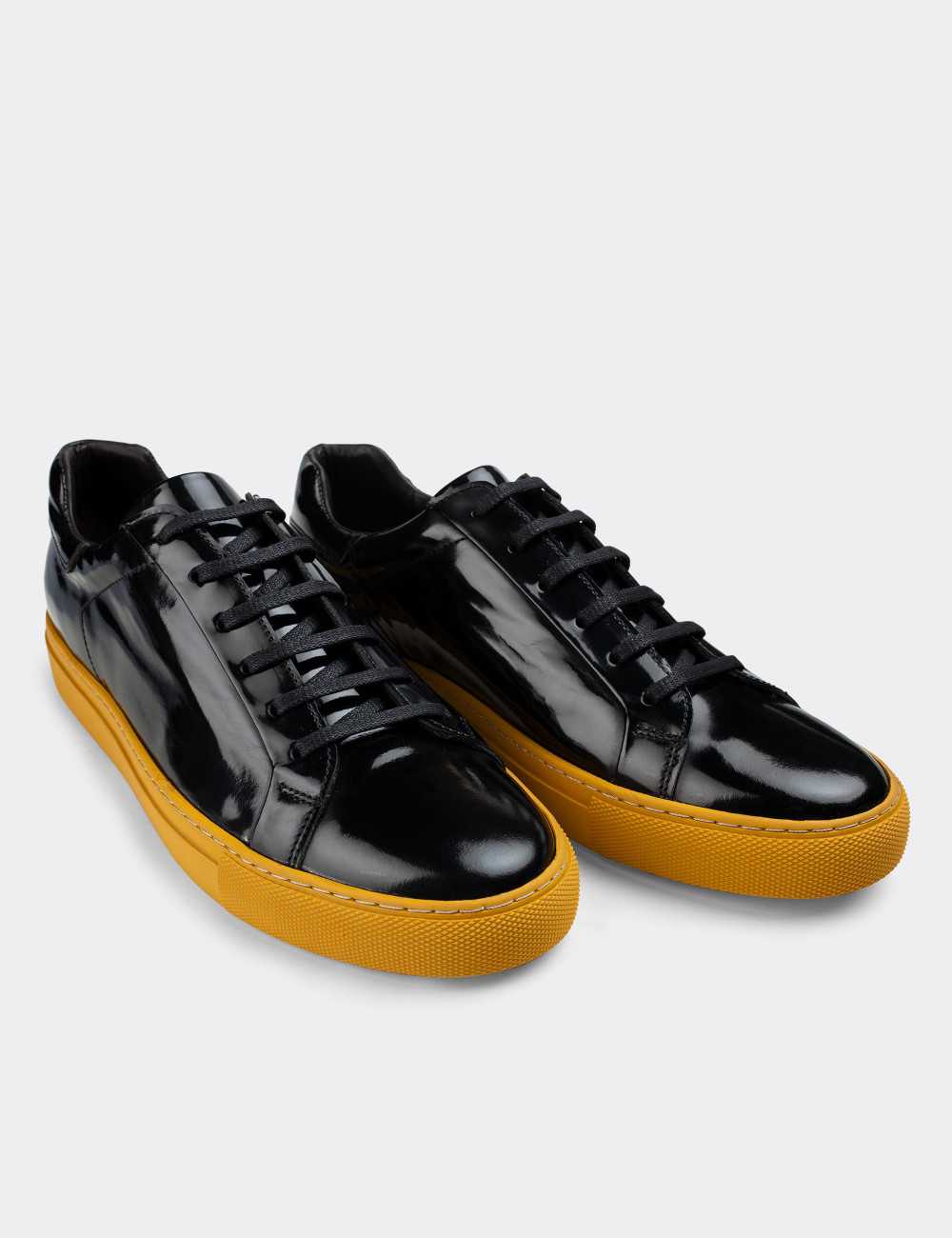 Hakiki Deri Siyah Sneaker Erkek Ayakkabı - 01829MSYHC03
