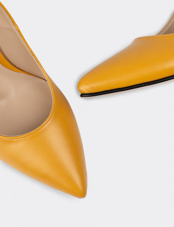 Sarı Kadın Stiletto - 02029ZSRIM01