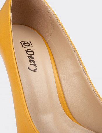 Sarı Kadın Stiletto - 02029ZSRIM01