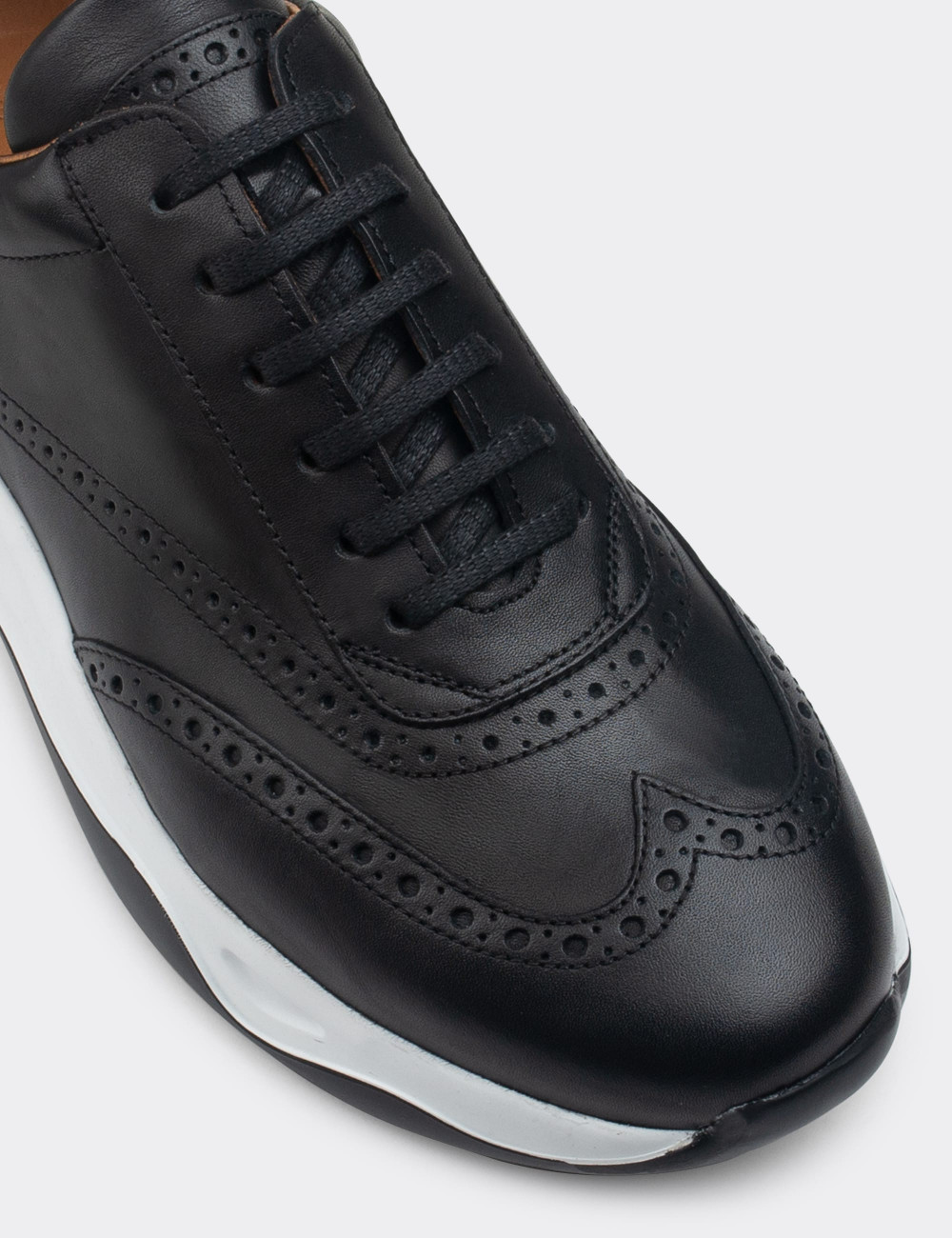 Hakiki Deri Siyah Sneaker Erkek Ayakkabı - 00750MSYHE05