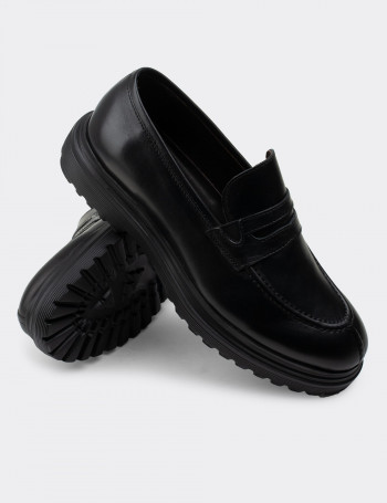 Hakiki Deri Siyah Loafer Erkek Ayakkabı - 01878MSYHE02
