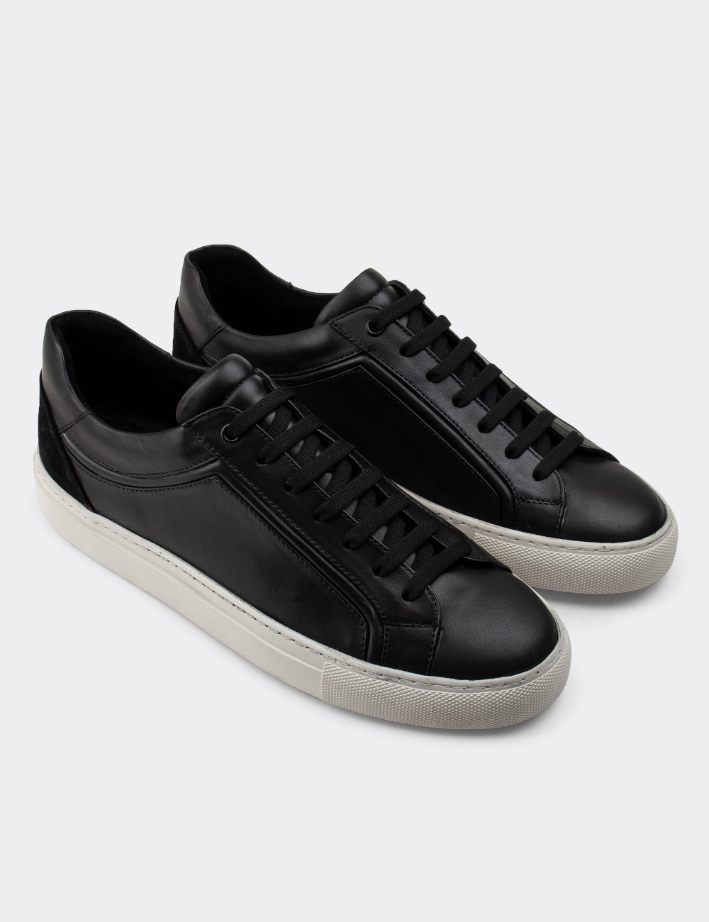 Hakiki Deri Siyah Sneaker Erkek Ayakkabı - 01873MSYHP01