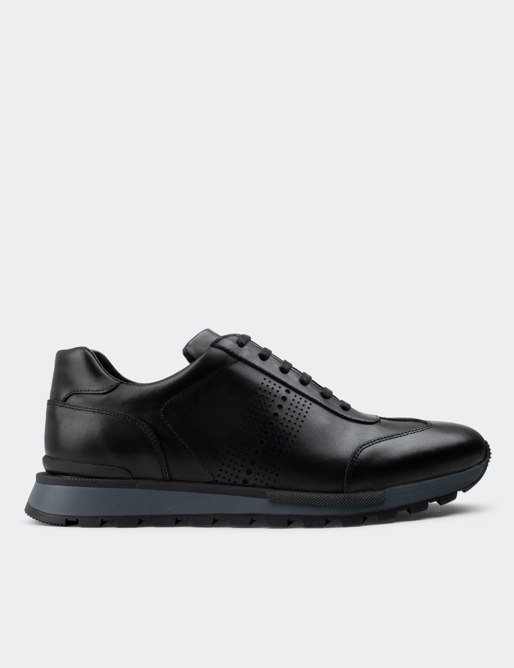 Hakiki Deri Siyah Sneaker Erkek Ayakkabı - 01738MSYHT04