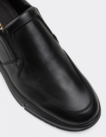 Hakiki Deri Siyah Loafer Erkek Ayakkabı - 01874MSYHC01