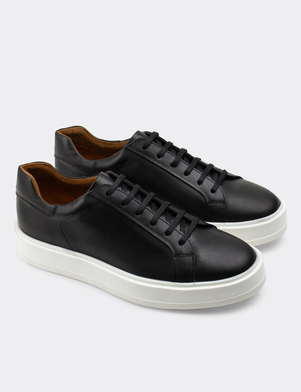 Hakiki Deri Siyah Sneaker Erkek Ayakkabı - 01829MSYHP01