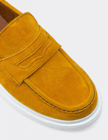 Hakiki Süet Sarı Loafer Kadın Ayakkabı - 01903ZSRIP01