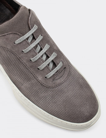 Hakiki Süet Gri Sneaker Erkek Ayakkabı - 01879MGRIC01