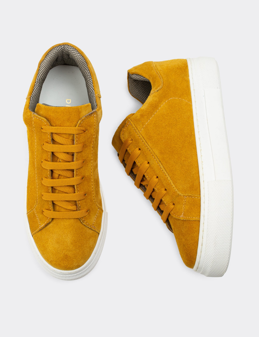 Hakiki Süet Sarı Sneaker Kadın Ayakkabı - Z1681ZSRIC02