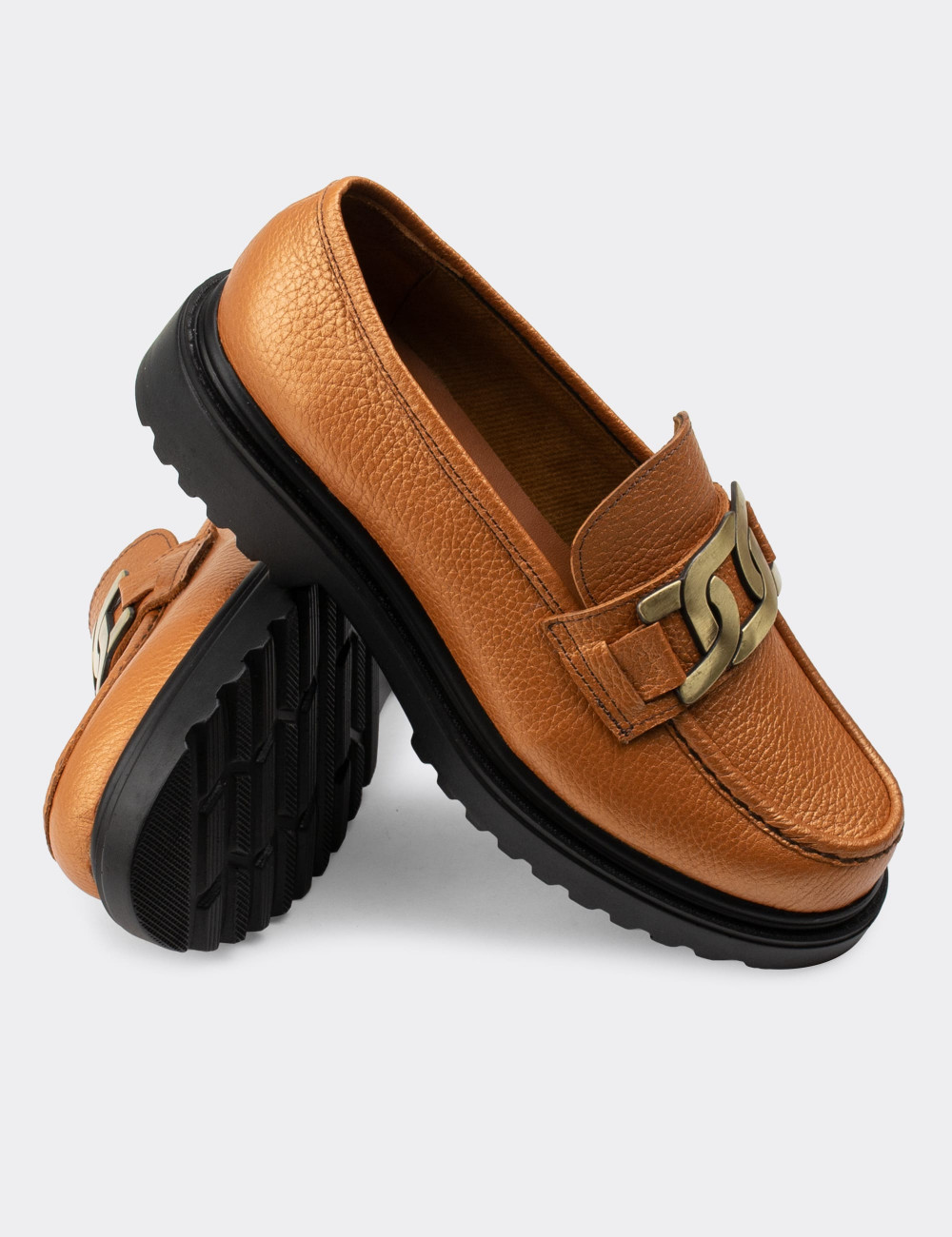Hakiki Deri Bronz Rengi Tokalı Loafer Kadın Ayakkabı - 01902ZBRNP01