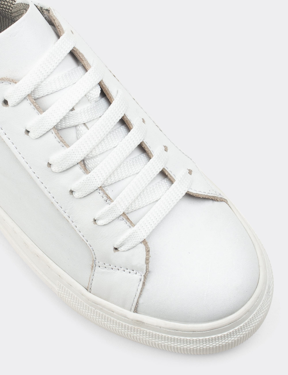 Hakiki Deri Beyaz Sneaker Kadın Ayakkabı - Z1681ZBYZC01
