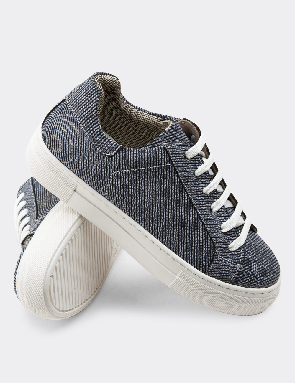 Hakiki Deri Mavi İşlentili Sneaker Kadın Ayakkabı - Z1681ZMVIC01