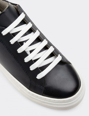 Hakiki Deri Lacivert Sneaker Kadın Ayakkabı - Z1681ZLCVC02