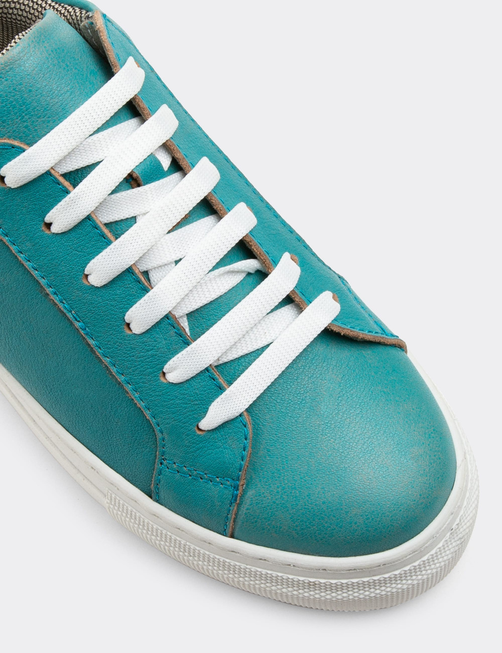 Hakiki Deri Turkuaz Rengi Sneaker Kadın Ayakkabı - Z1681ZTRKC02