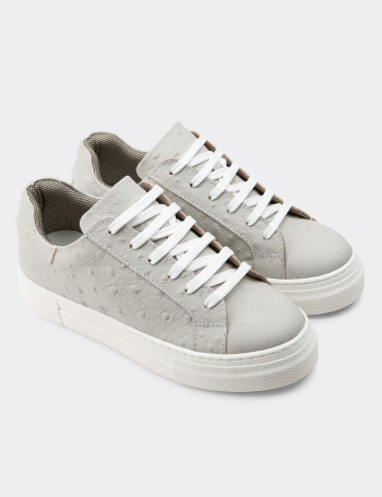 Hakiki Nubuk Gri Puatiyeli Sneaker Kadın Ayakkabı - Z1681ZGRIC02
