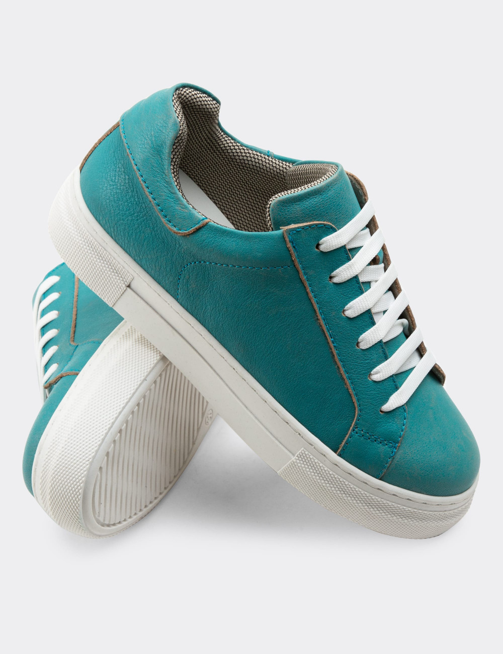 Hakiki Deri Turkuaz Rengi Sneaker Kadın Ayakkabı - Z1681ZTRKC02