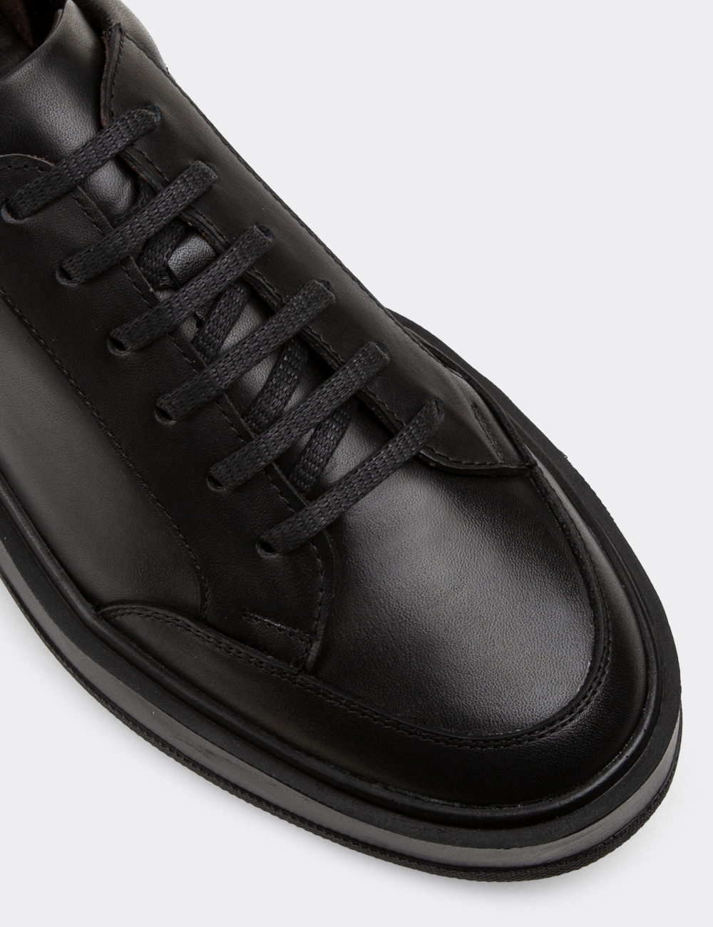 Hakiki Deri Siyah Sneaker Erkek Ayakkabı - 01882MSYHP02