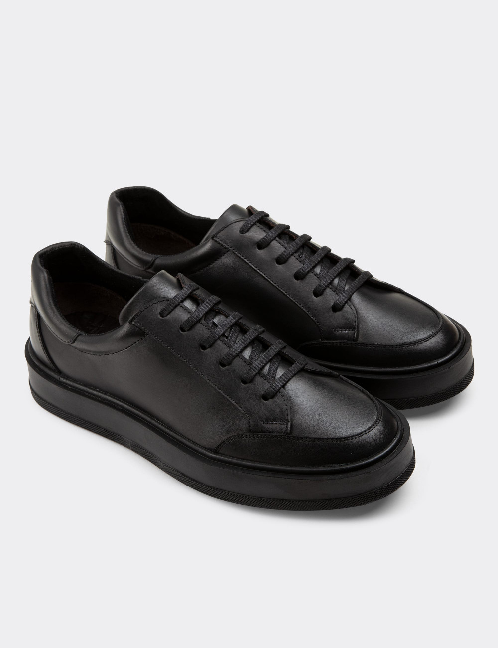 Hakiki Deri Siyah Sneaker Erkek Ayakkabı - 01882MSYHP02