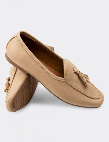 Hakiki Deri Camel Rengi Püsküllü Kadın Babet - 01909ZCMLC01