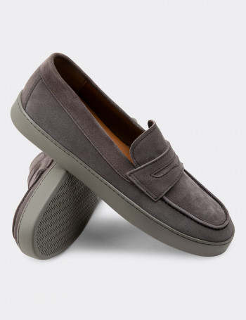 Hakiki Süet Gri Loafer Erkek Ayakkabı - 01870MGRIC01