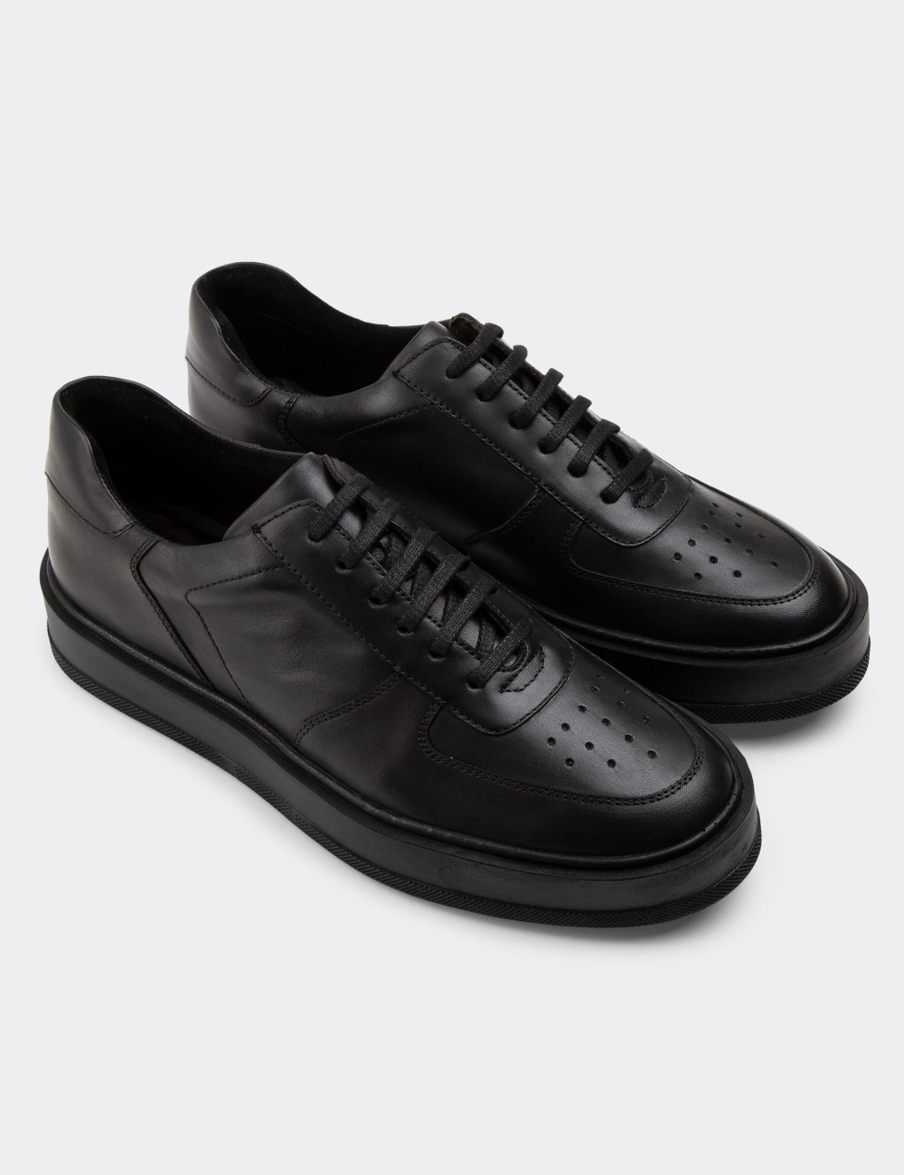 Hakiki Deri Siyah Sneaker Erkek Ayakkabı - 01880MSYHP02