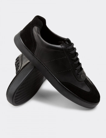 Hakiki Deri Siyah Sneaker Erkek Ayakkabı - 01881MSYHC01