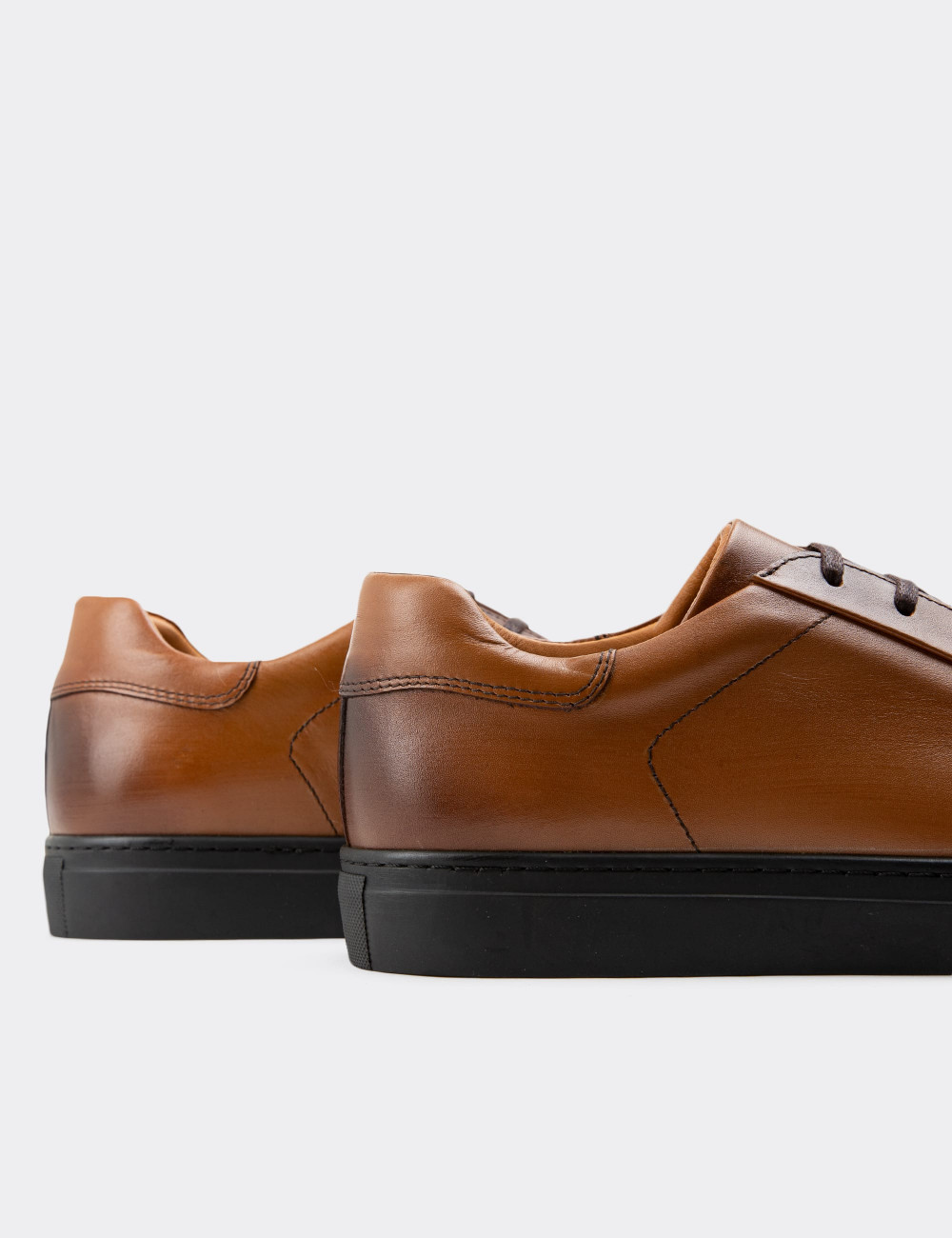 Hakiki Deri Taba Rengi Sneaker Erkek Ayakkabı - 01829MTBAC02