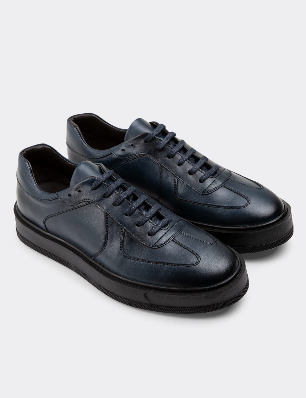 Hakiki Deri Lacivert Sneaker Erkek Ayakkabı - 01850MLCVP01
