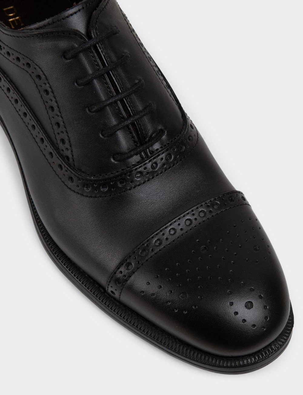 Hakiki Deri Siyah Klasik Erkek Ayakkabı - 01813MSYHC03